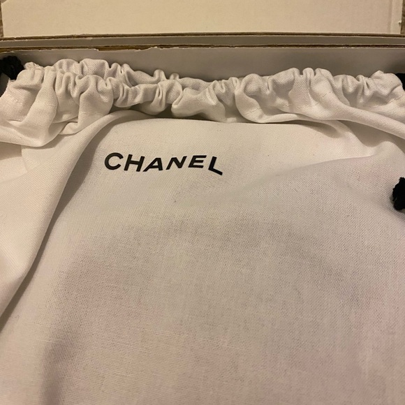 Chanel holiday set - Picture 4 of 7